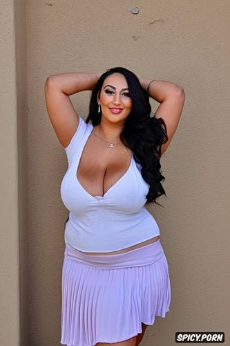 large saggy tits, giant bulging tits, gorgeous voluptuous belly dancer supermodel