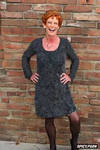 ginger, laughing, ugly british gilf, excited, mules, jamie lee curtis